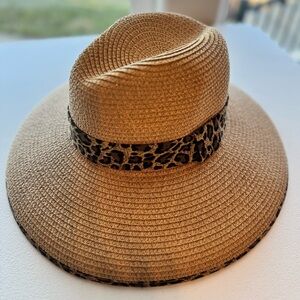 Cruise Club Leopard Trim Straw Hat